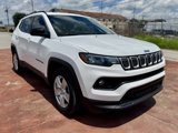 Used 2022 Jeep Compass Latitude image 3