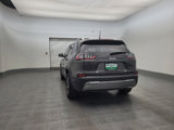Used 2019 Jeep Cherokee Limited image 6