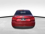 Used 2015 Volkswagen Passat 1.8T SE image 5