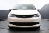 Used 2021 Chrysler Voyager LX image 3