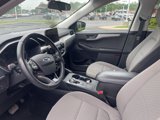 Used 2022 Ford Escape SE w/ Cold Weather Package image 5