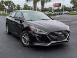 Used 2018 Hyundai Sonata SE image 2