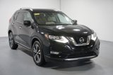 Used 2017 Nissan Rogue SL image 3