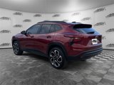 Used 2024 Chevrolet Trax RS w/ Sunroof Package image 3