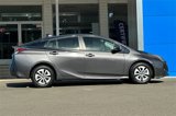 Used 2018 Toyota Prius image 4