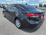 Used 2022 Toyota Corolla LE image 3