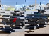 Used 2017 Nissan Titan SV image 3