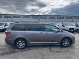 Used 2018 Toyota Sienna XLE image 5