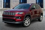 Used 2022 Jeep Compass Latitude image 2