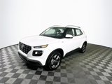 New 2025 Hyundai Venue SEL image 3