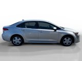 Used 2022 Toyota Corolla LE image 6