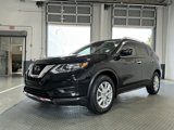 Used 2020 Nissan Rogue SV image 2