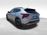 Used 2025 Chevrolet Trax ACTIV image 4