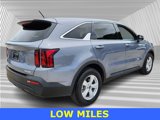 Used 2023 Kia Sorento LX image 6
