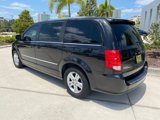 Used 2015 Dodge Grand Caravan Crew image 2