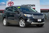 Used 2019 Ford Escape SE image 2