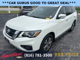Used 2019 Nissan Pathfinder SV image 3