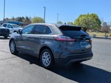 Used 2023 Ford Edge SEL image 5