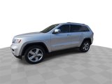 Used 2013 Jeep Grand Cherokee Overland image 4