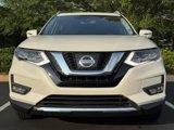 Used 2017 Nissan Rogue SL w/ SL Premium Package image 4