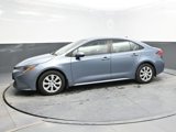 Used 2020 Toyota Corolla LE image 3