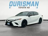 Used 2018 Toyota Camry SE image 2