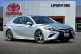 Certified 2018 Toyota Camry SE image 2