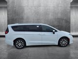 New 2025 Chrysler Pacifica Pinnacle image 4