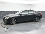 Used 2017 Volvo S60 T5 Dynamic image 4
