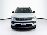Used 2022 Jeep Compass Latitude image 2