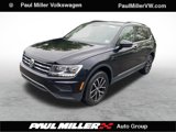 Used 2021 Volkswagen Tiguan SE w/ Panoramic Sunroof Package image 1
