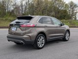 Used 2019 Ford Edge Titanium w/ Equipment Group 301A image 6