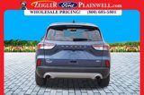 Used 2020 Ford Escape SE image 4