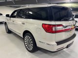 Used 2019 Lincoln Navigator Reserve image 4