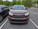Used 2015 Toyota Highlander XLE image 2
