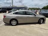 Used 2023 Chevrolet Malibu LT image 4