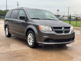 Used 2016 Dodge Grand Caravan SXT image 3
