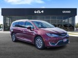 Used 2020 Chrysler Pacifica Touring-L Plus w/ Advanced Safetytec Group image 2