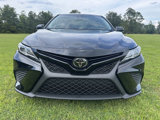 Used 2018 Toyota Camry image 2
