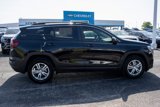 Used 2024 GMC Terrain SLE w/ Driver Convenience Package image 2