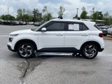 Used 2022 Hyundai Venue SEL image 4