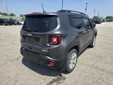 Used 2018 Jeep Renegade Latitude w/ Cold Weather Group image 3