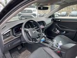 Used 2019 Volkswagen Jetta SEL Premium image 2