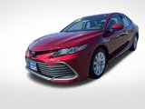Used 2022 Toyota Camry LE image 3