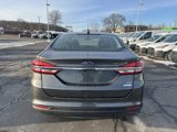 Used 2017 Ford Fusion SE image 4