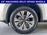 Used 2023 Nissan Rogue SV image 4