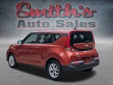 Used 2022 Kia Soul LX w/ Technology Package image 4