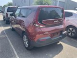 Used 2022 Kia Soul LX image 4