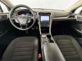 Used 2020 Ford Fusion SE image 3