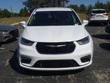 Used 2022 Chrysler Pacifica Touring-L image 3